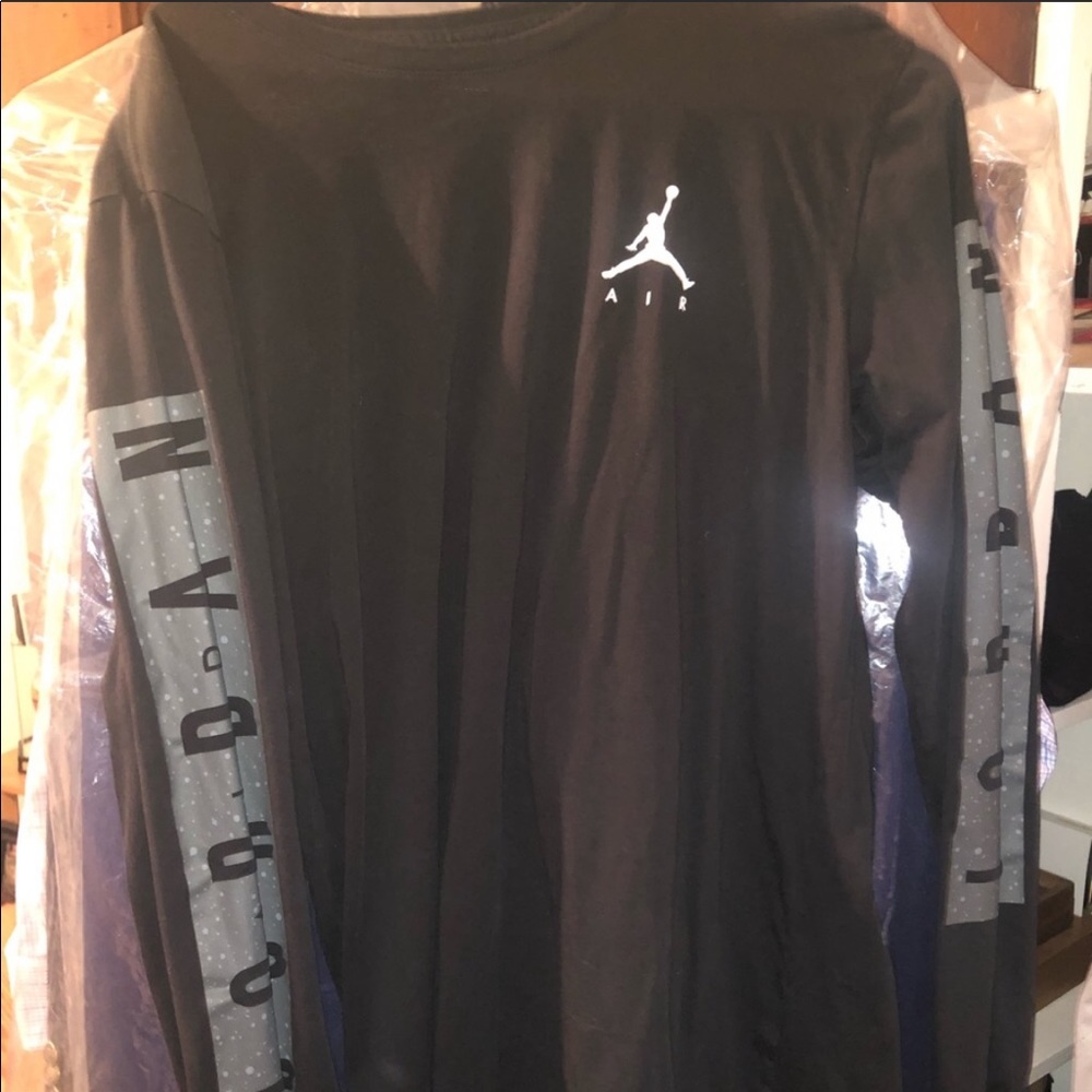 Jordan long sleeve